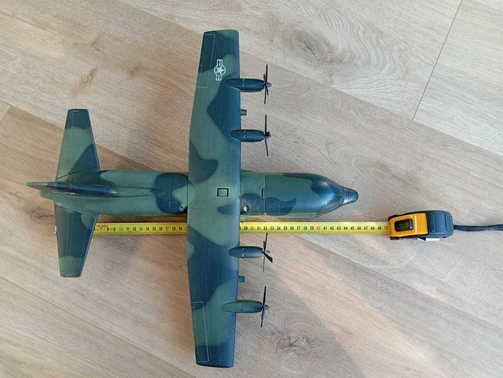 Brinquedos Militares – Conjunto de Porta-Aviões + Aviões