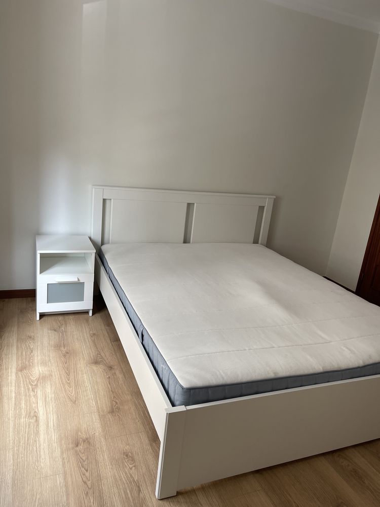 Arrendo Quarto (zona BragaParque) com despesas incluidas
