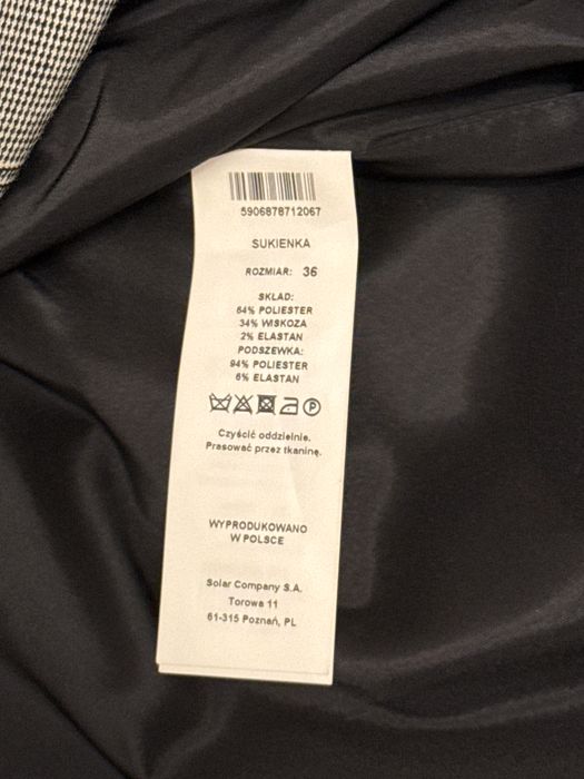 Sukienka damska o kroju marynarki, marka Solar, rozmiar 36.
