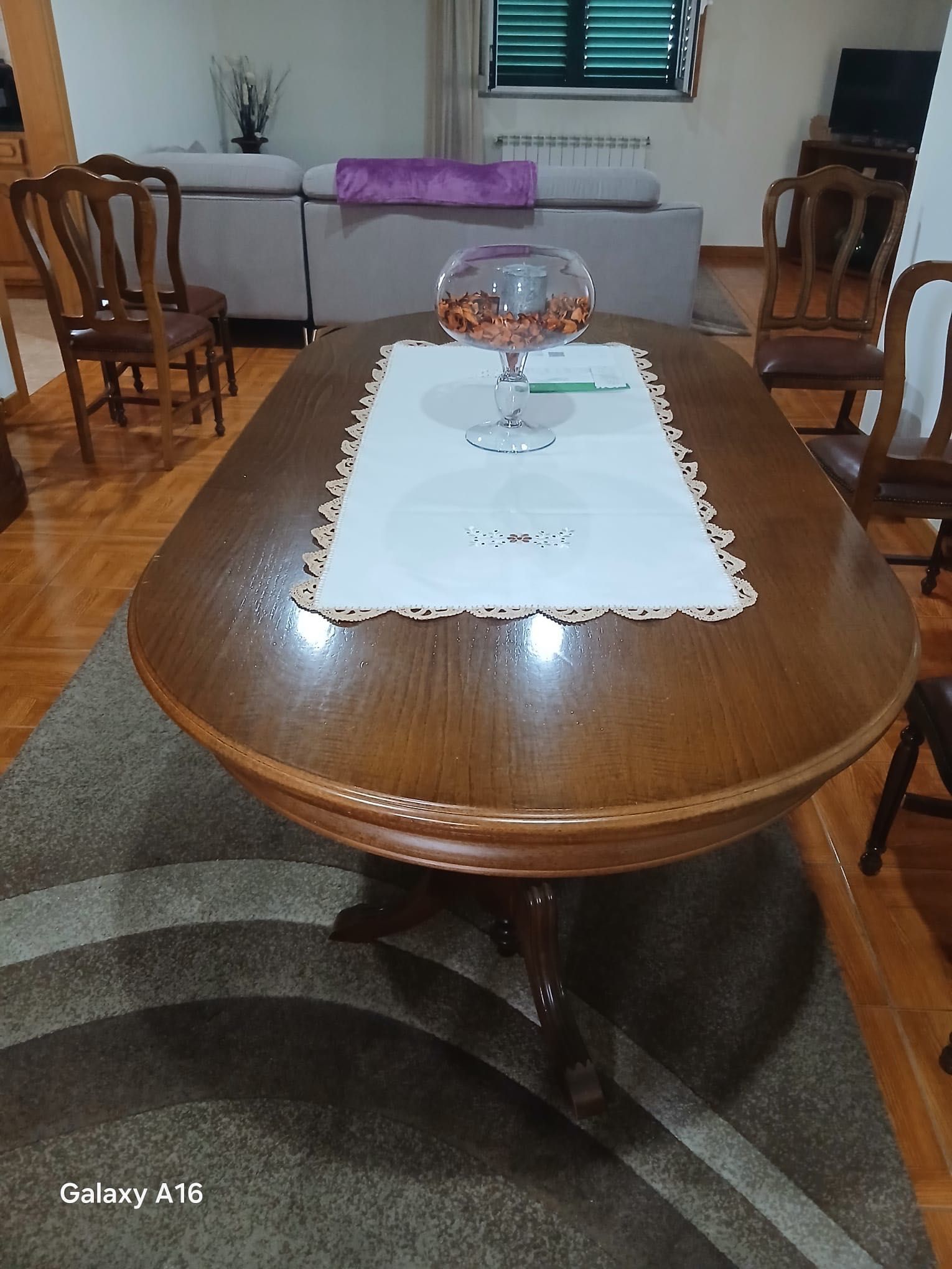 Mesa + Móvel sala