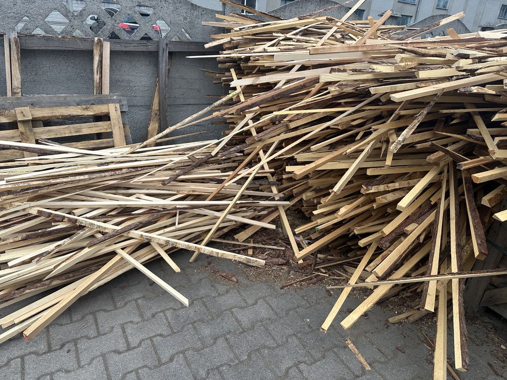 Zrzynki,ścinki sosnowe, podpałka, opał 6mp