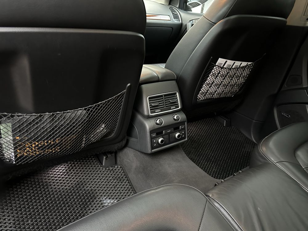 Audi Q7 4l 2013р