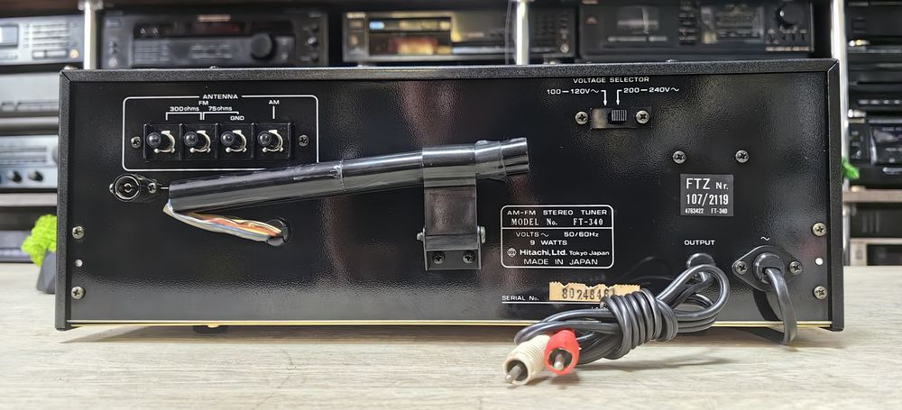 Тюнер Hitachi FT-340