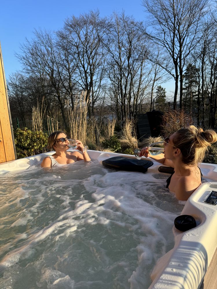 domki na Kaszubach /prywatne jacuzzi i sauna