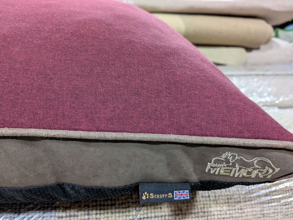 Cama para cão scruffs “hilton” Memory orthopaedic