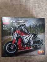Lego Technic Motorcycle 42132- novo e selado