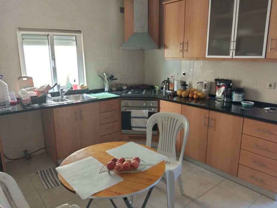 Quarto para arrendar