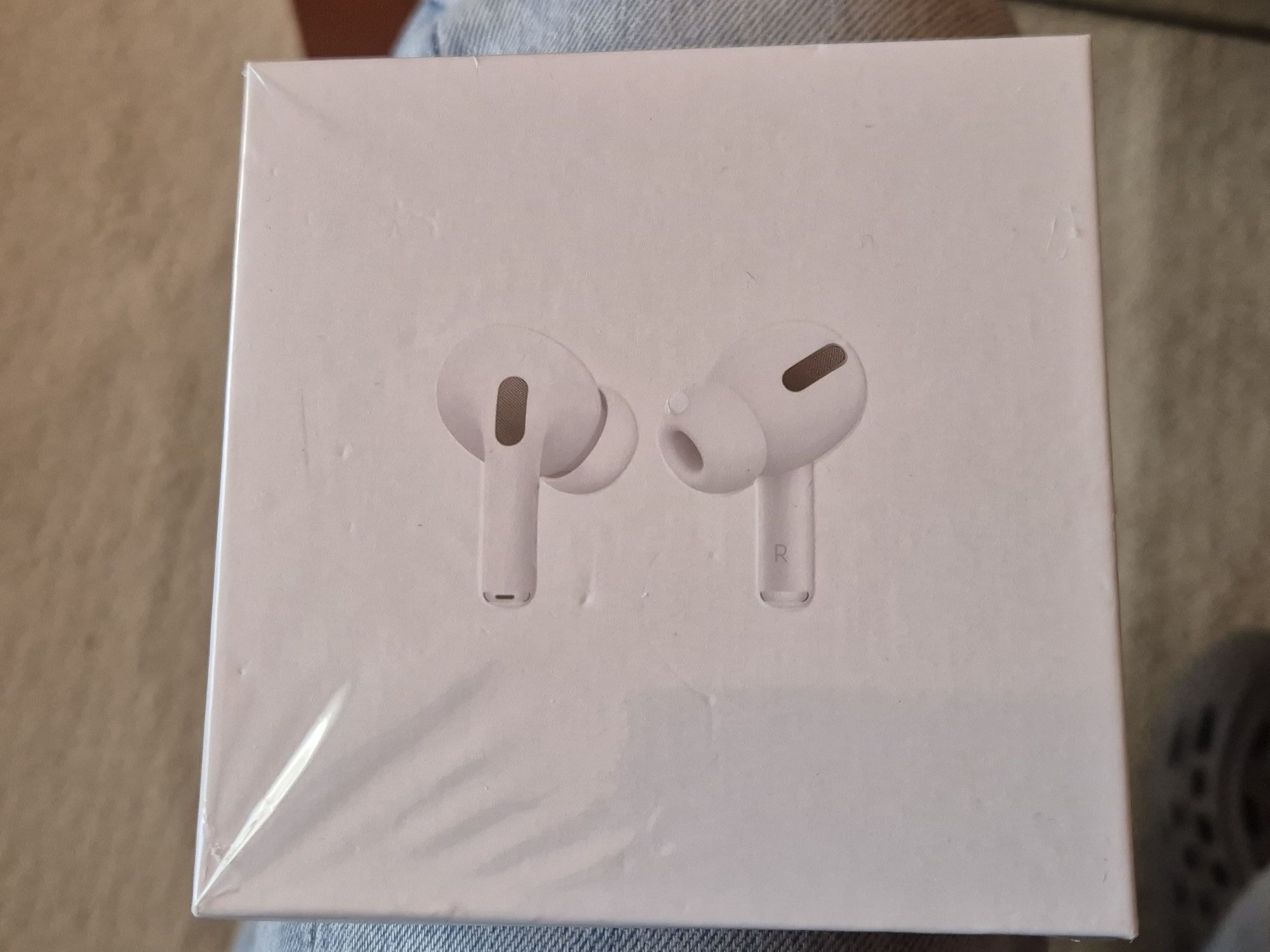 AirPods Pro novos