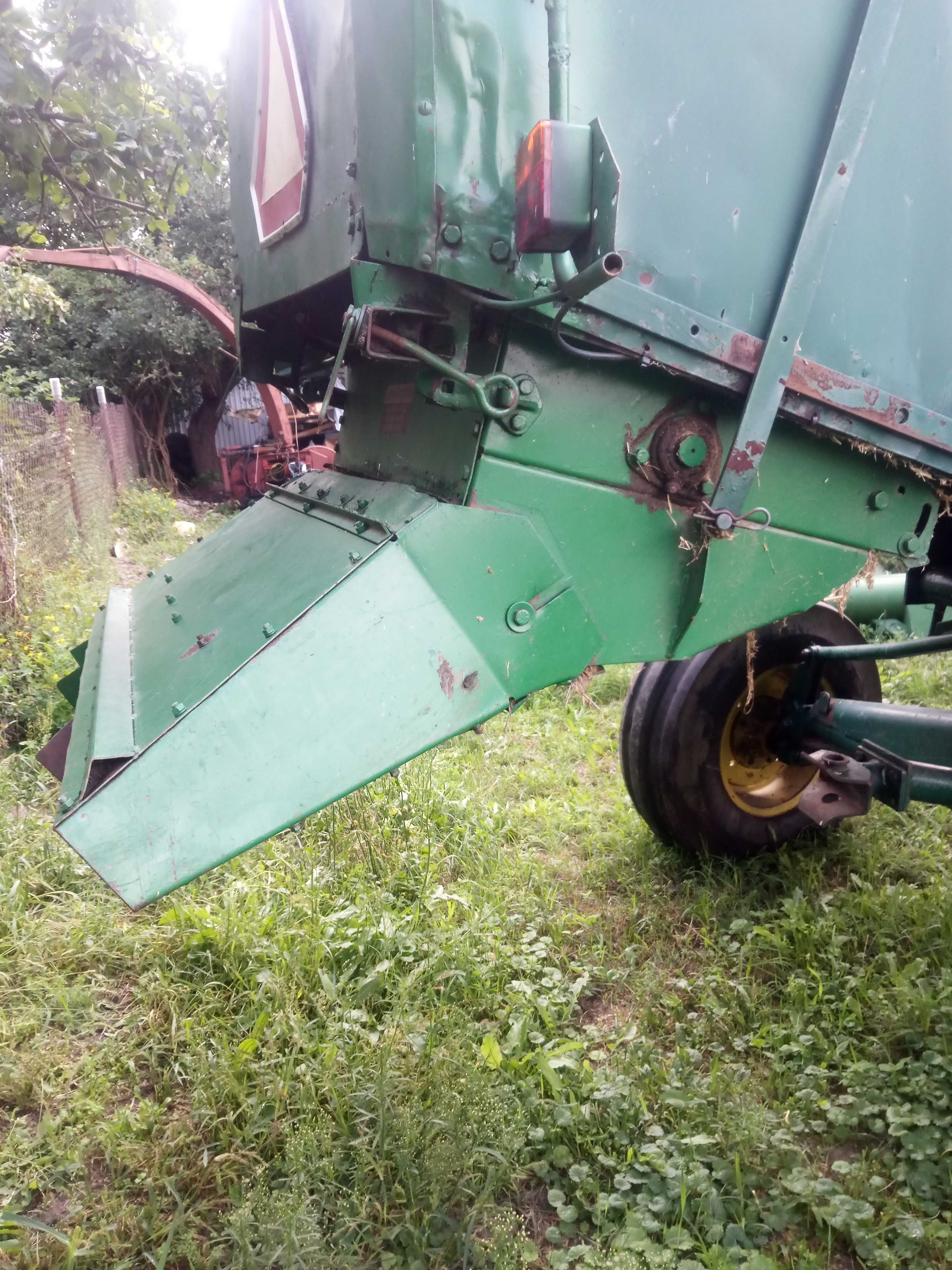 Sieczkarnia 955 do kombajnu 1065 John Deere 1055 heder do rzepaku 1075