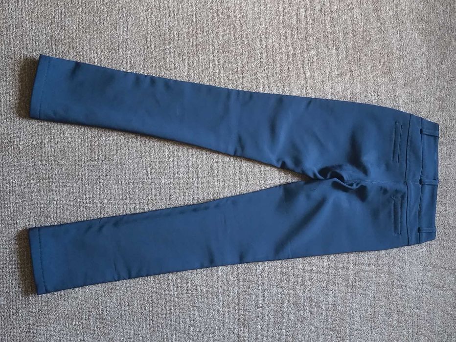 Темно-сині шкільні штани на худеньку дівчинку р.128-134 см.
