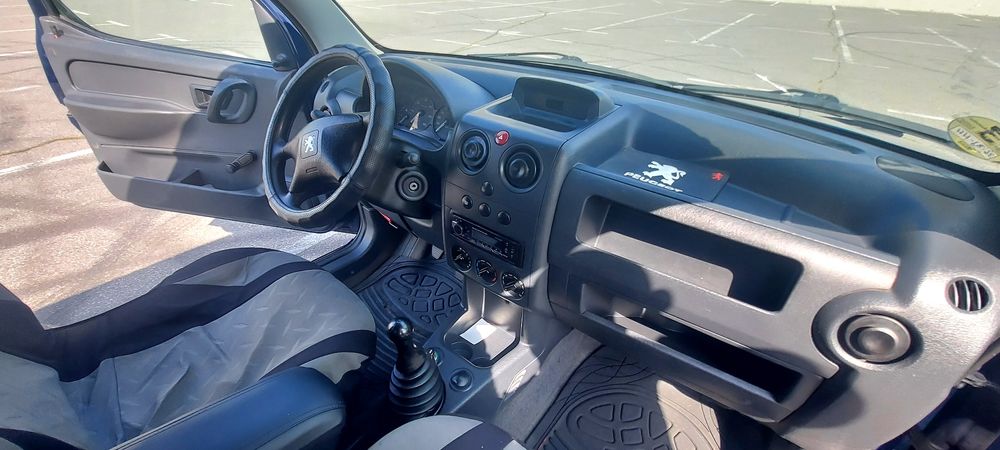 Peugeot Partner 2003. Вантaжний фургон