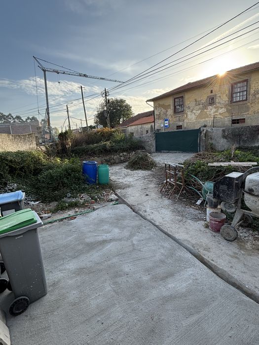 Arrenda-se andar moradia