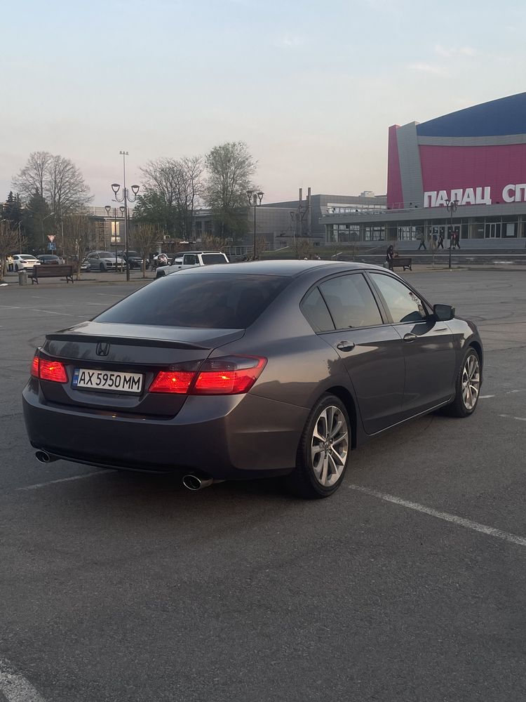 Продам Honda Accord