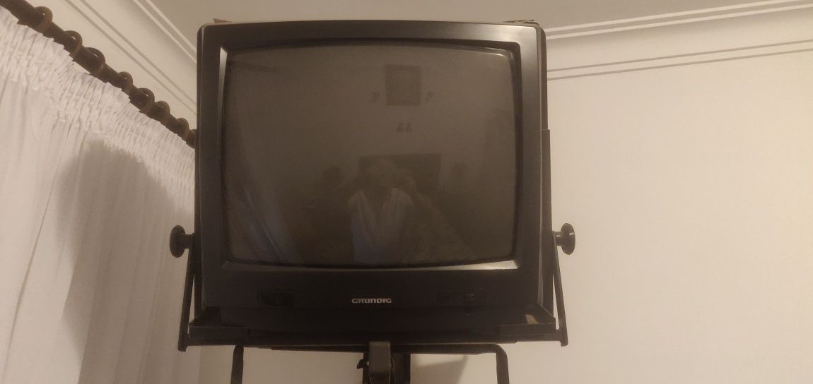 Vendo televisão Grundig