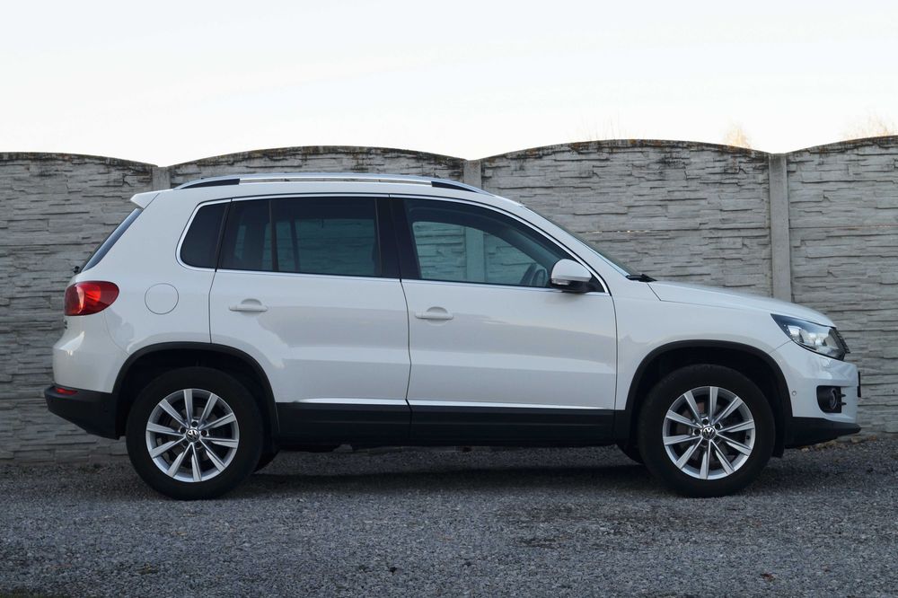 VW TIGUAN 2012r 2.0 TDI 140km 4x4 Ledy Bi-Xenon Nawigacja Panoramadach