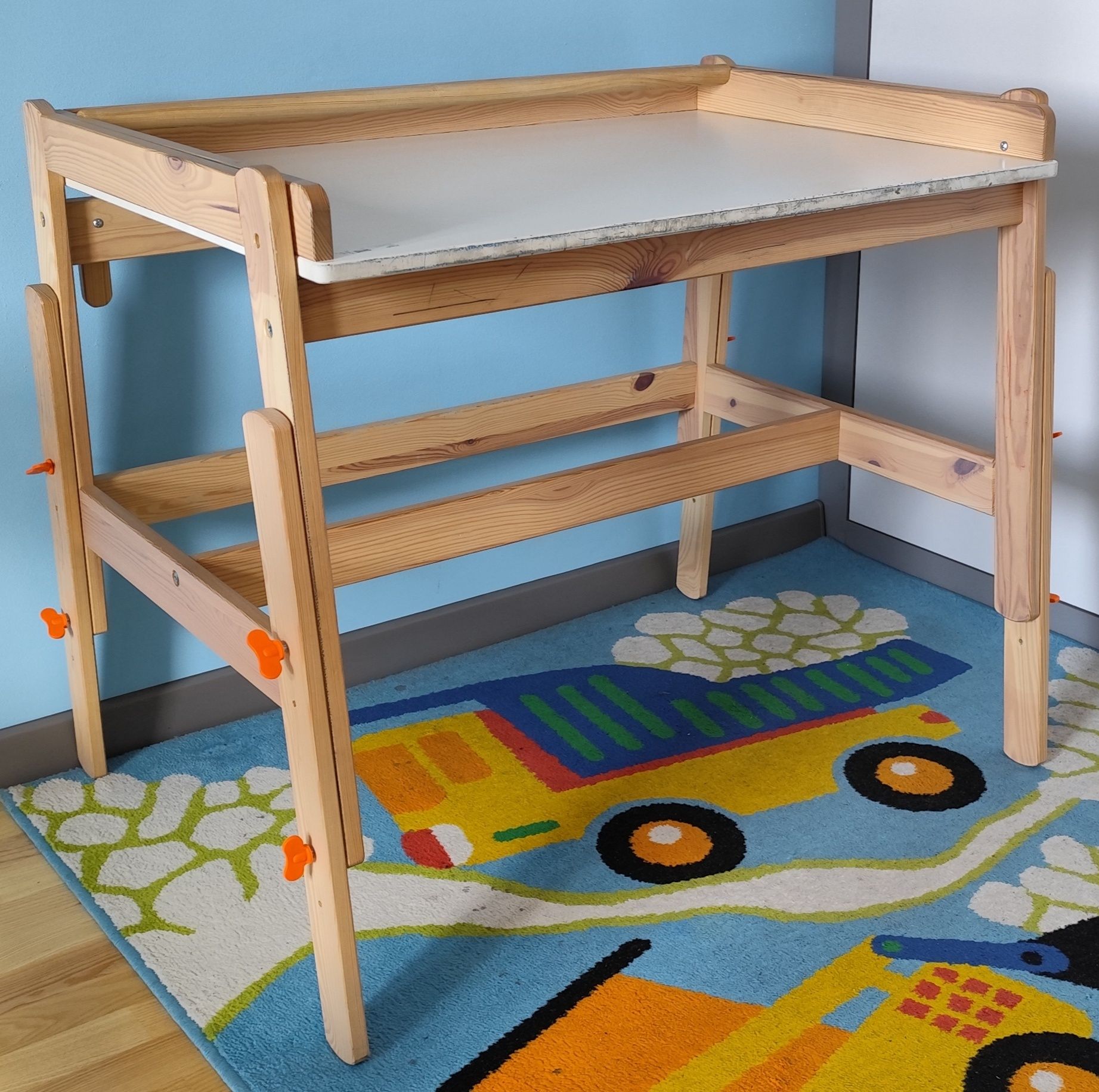 Biurko dziecięce Ikea Flisat