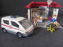 Playmobil Klinika z karetką 5012 bdb