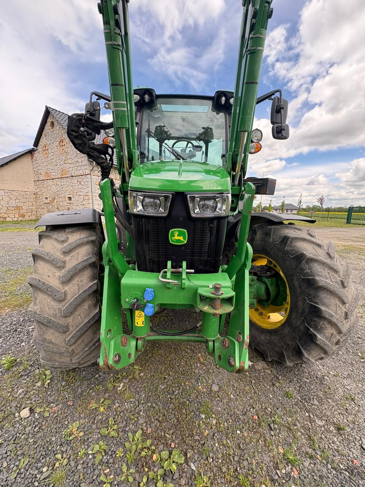 John Deere 5125R rok 2018 Tuz Ładowacz