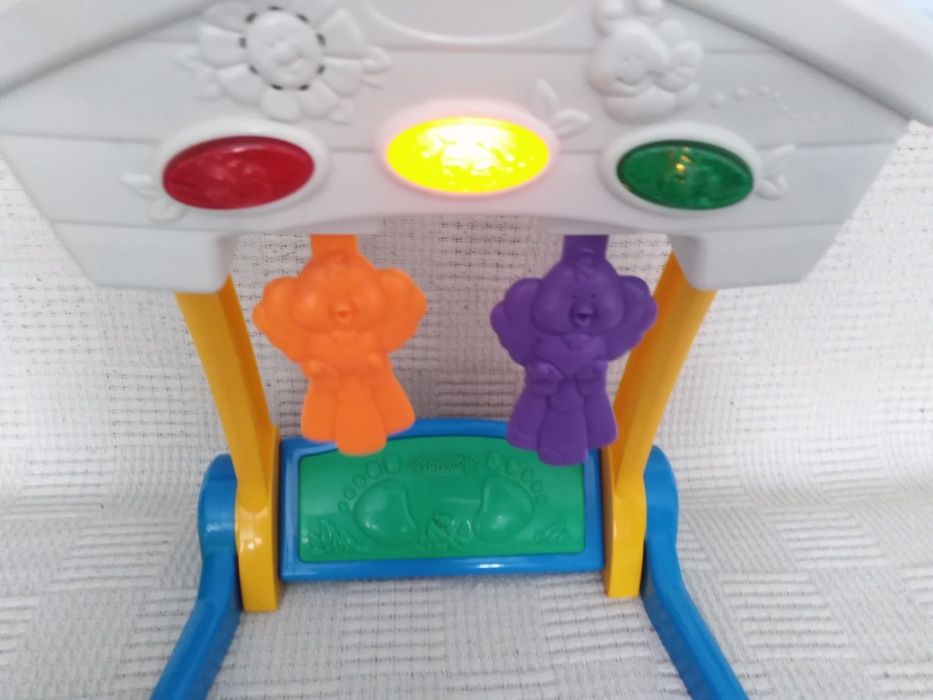 przyrząd do gimnastyki dla niemowląt Playskool