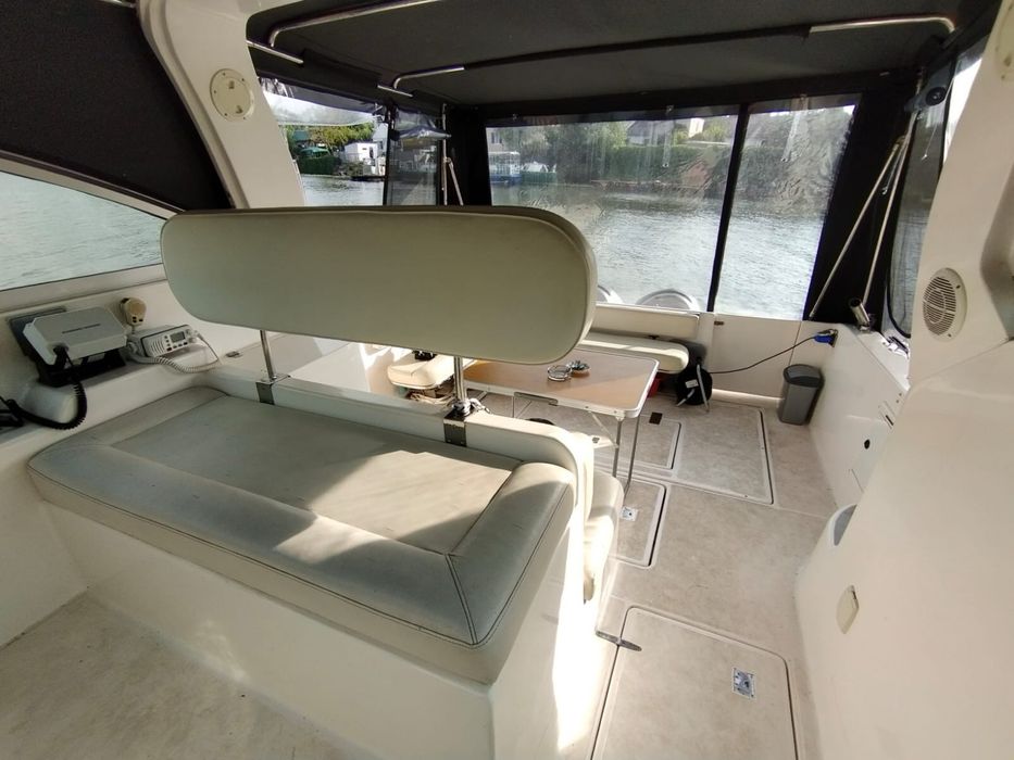 Яхта Gull Craft Ambassador 36