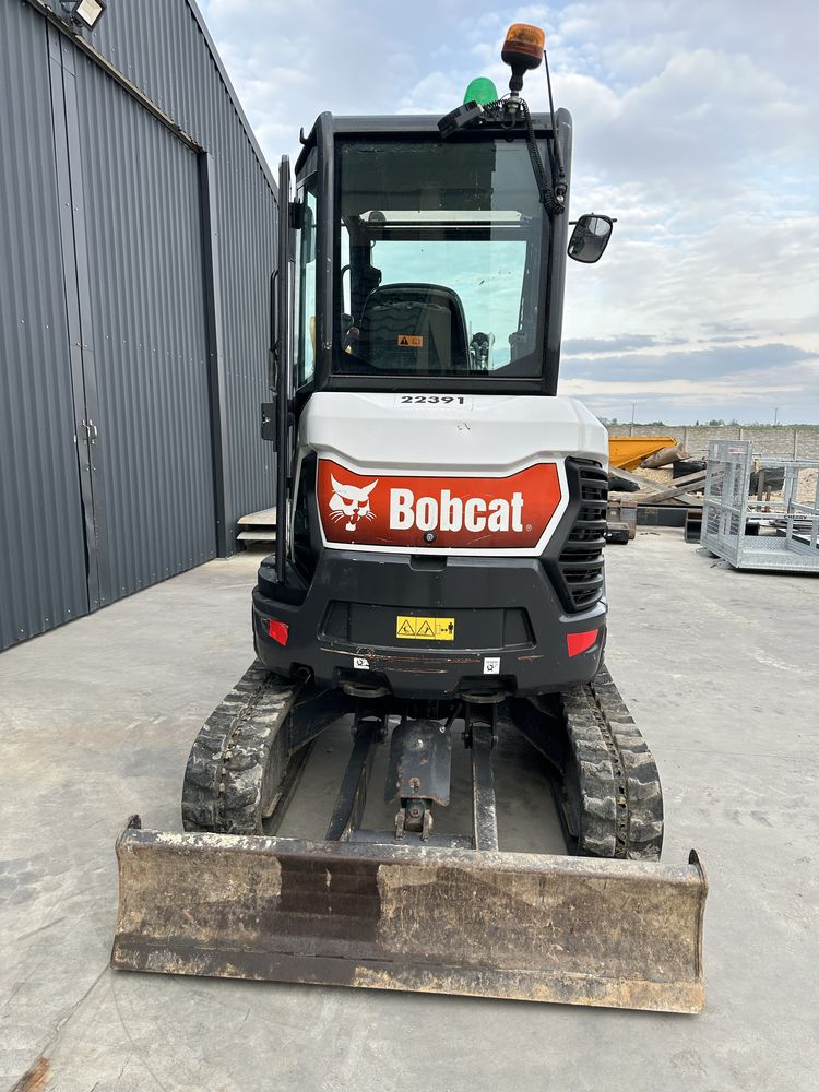 Bobcat E26 2022 rok