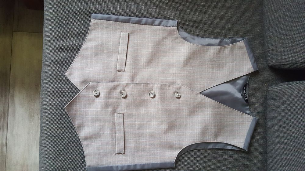 Kamizelka koszula do garnituru