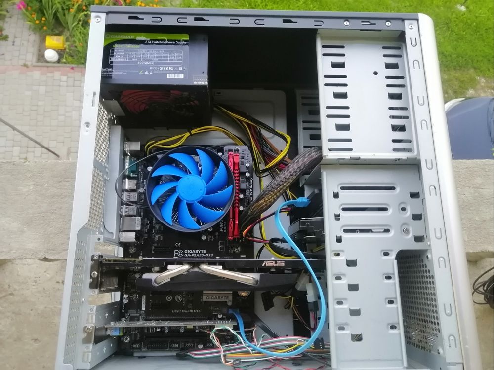 Пк, athlon x4 740, ddr3 8gb, asus 5830 1gb, ssd 120gb