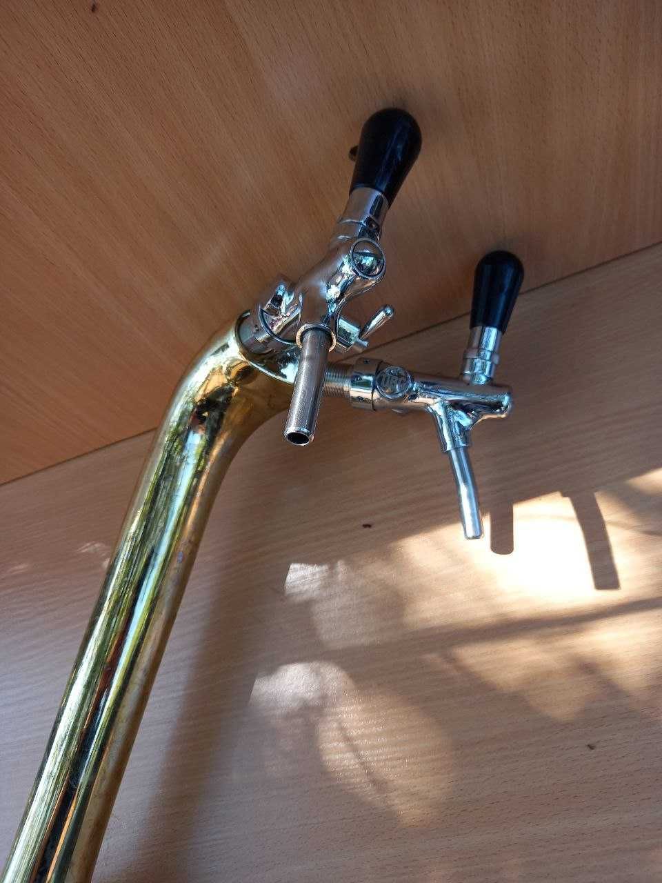 Пивна колона на два крани.