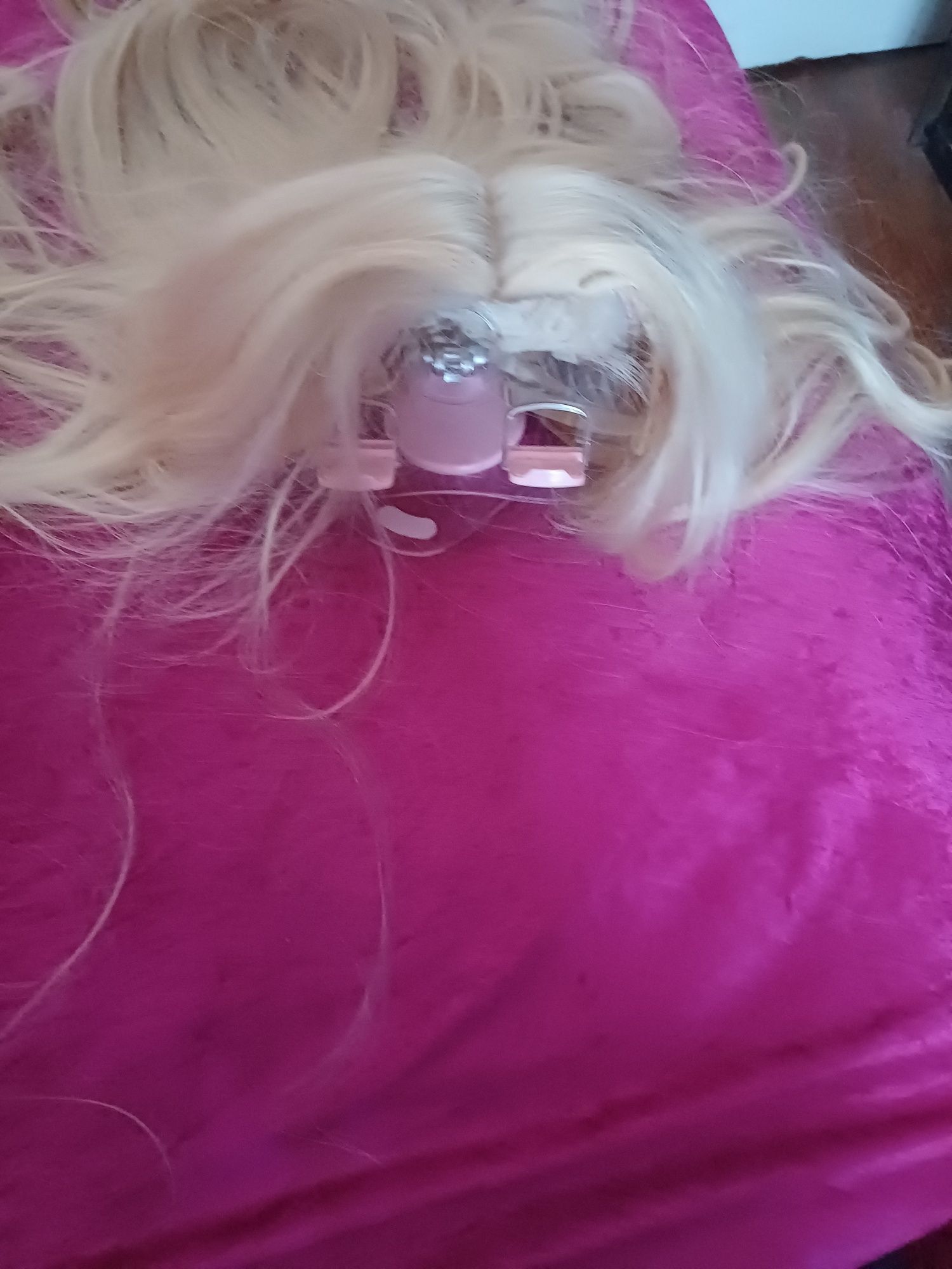 Peruca longa loira