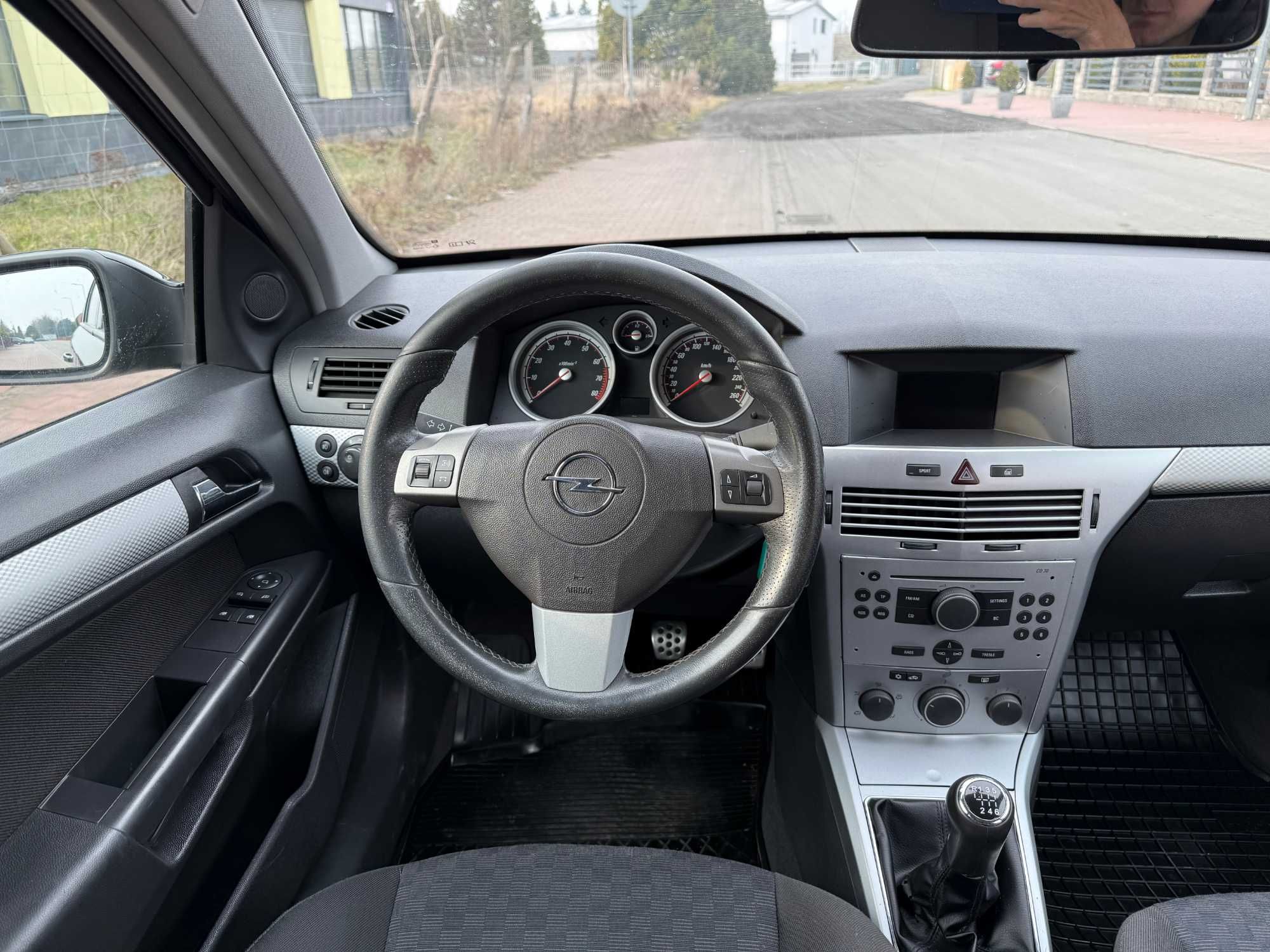 ** Opel Astra H 2.0TURBO * 200KM * 2004r * BiXenon * AUX * KLIMA **