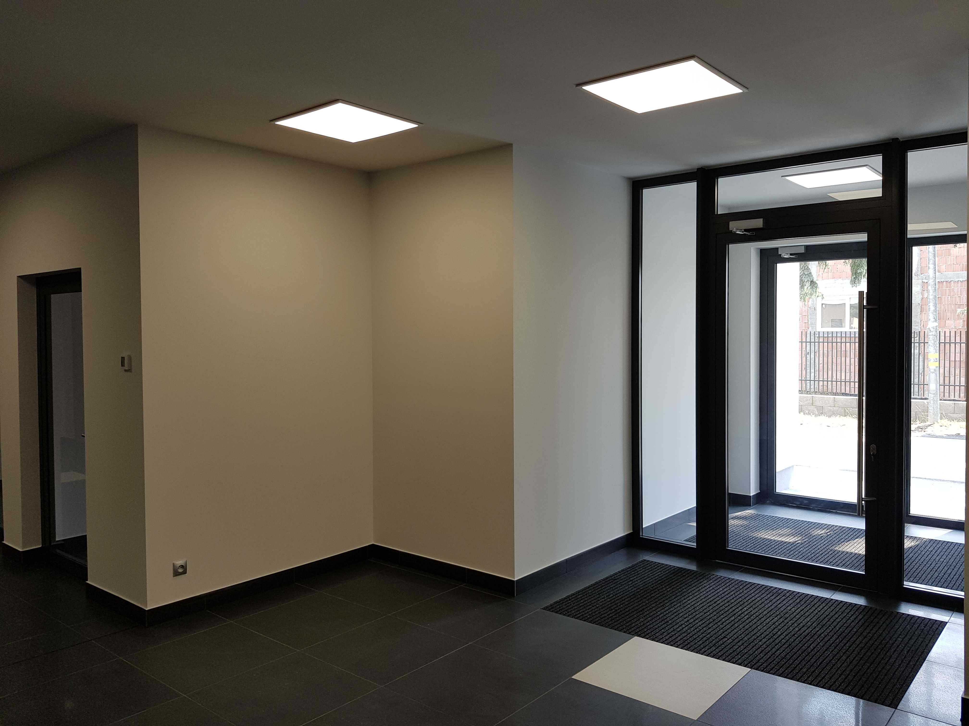 Do Wynajęcia Hala 6000 m2 w Mielcu + biurowiec + utwardzony plac 4 ha