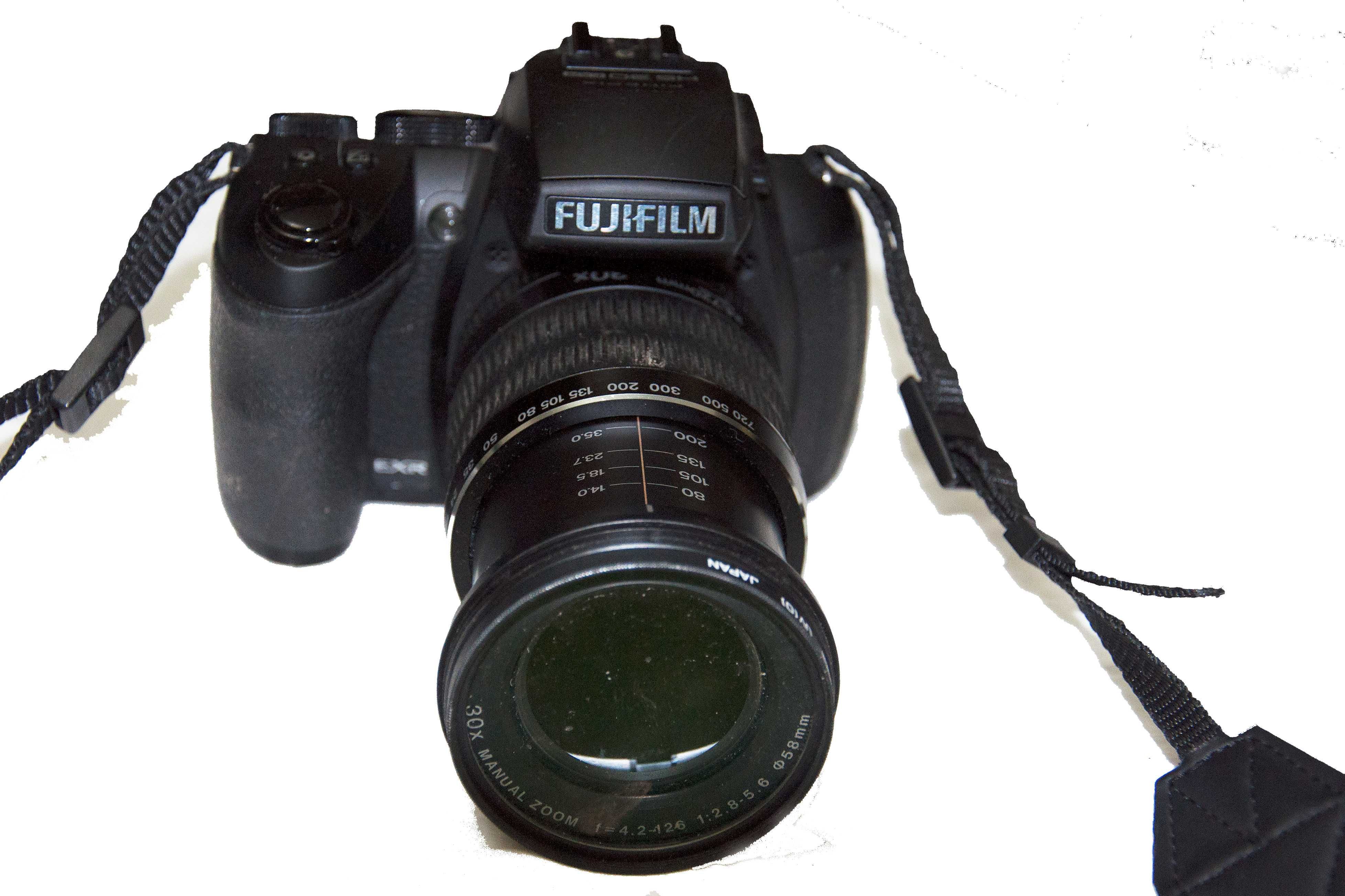 Fujifilm EXR HS30