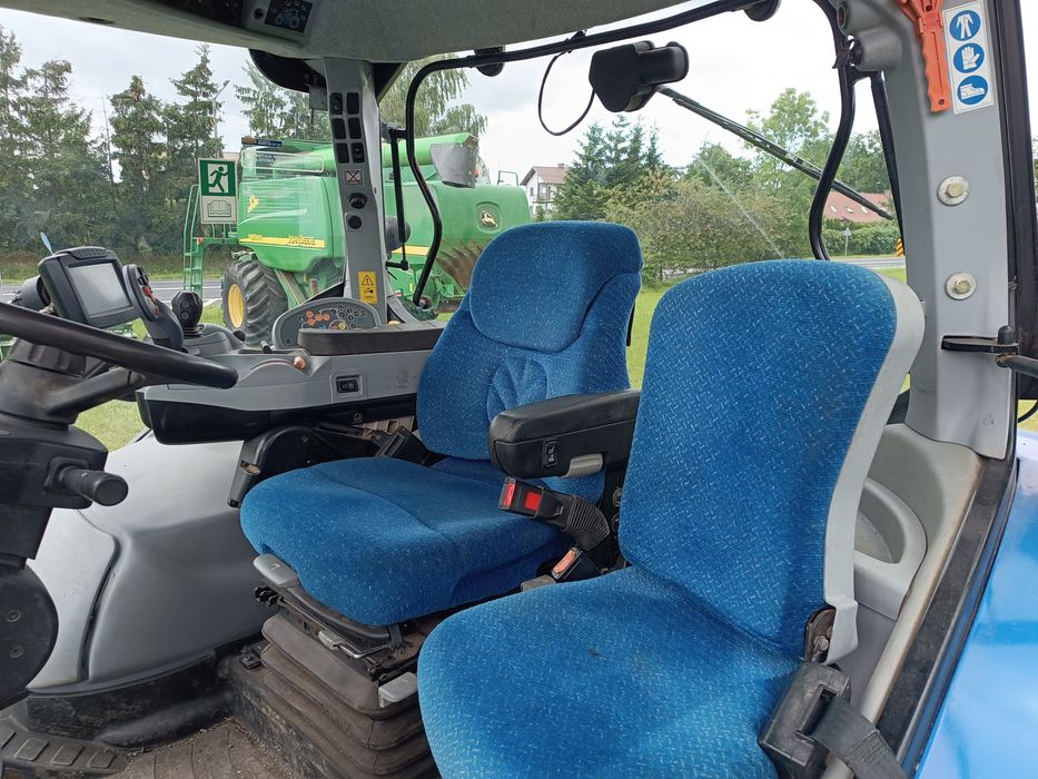 New Holland T7.235