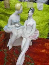 Фарфоровая статуэтка Балерины в антракте..
