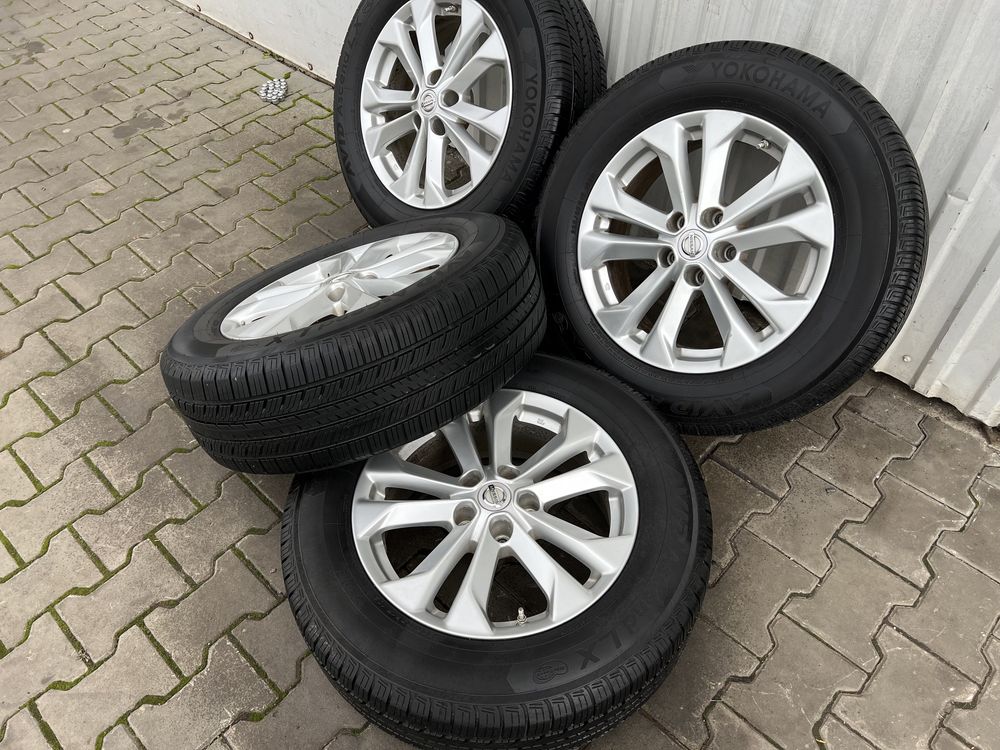 Диски з резиною титани r17 Rogue 5x114.3 оригінал 17х7J ET35
