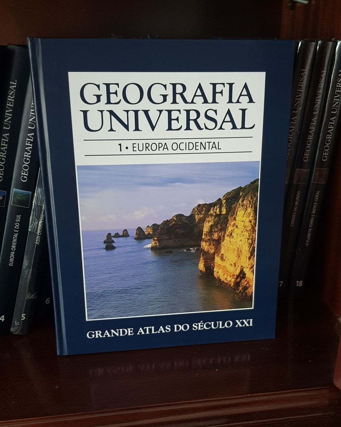 Enciclopédia geografia universal