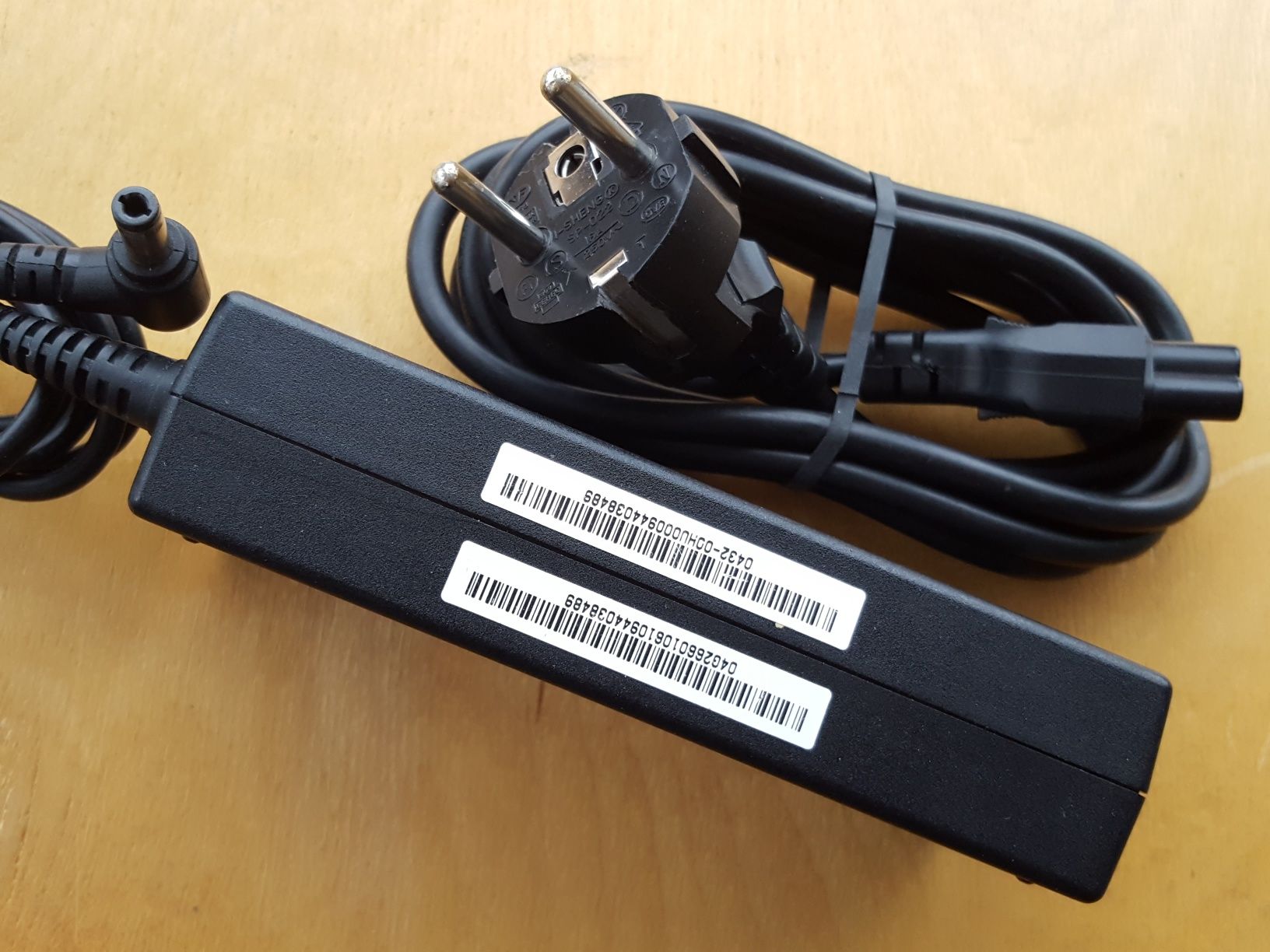 Блок питания Asus Pa-1900-36 90W 19V 4.74A 5.5x2.5mm для ноутбука