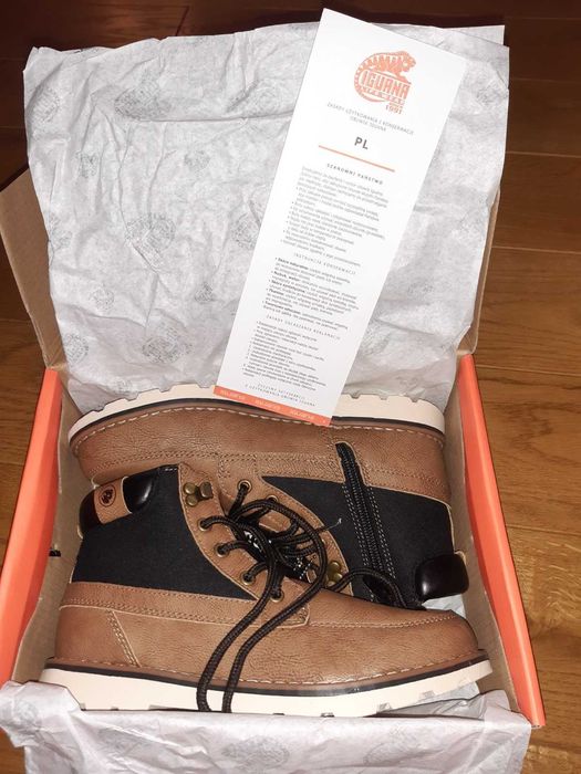 Nowe Klasyczne Buty za Kostkę outdoor rozmiar 35 z metką Jesień Zima