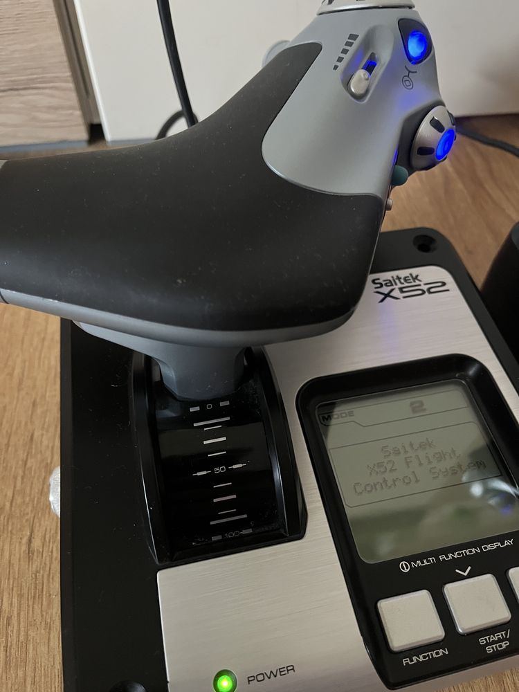 Kontroler Saitek X52 Flight Control System