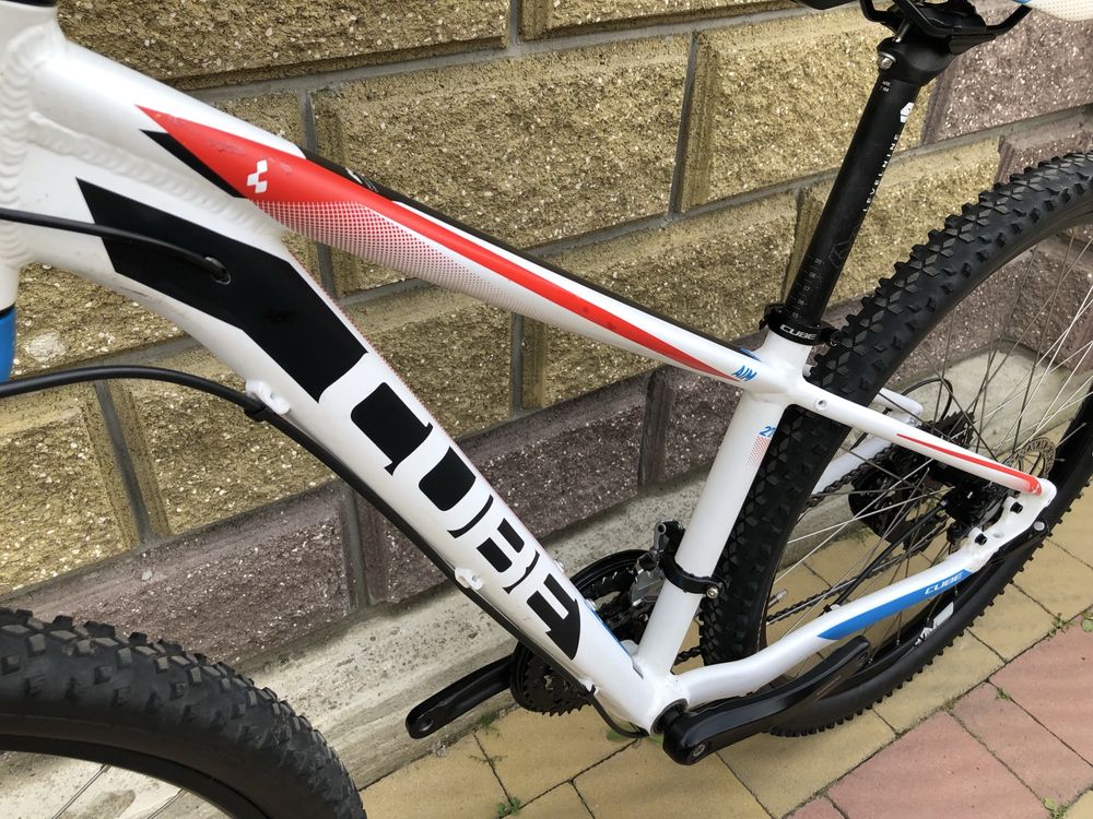 Велосипед Cube AIM DISC 27.5 white-red-blue