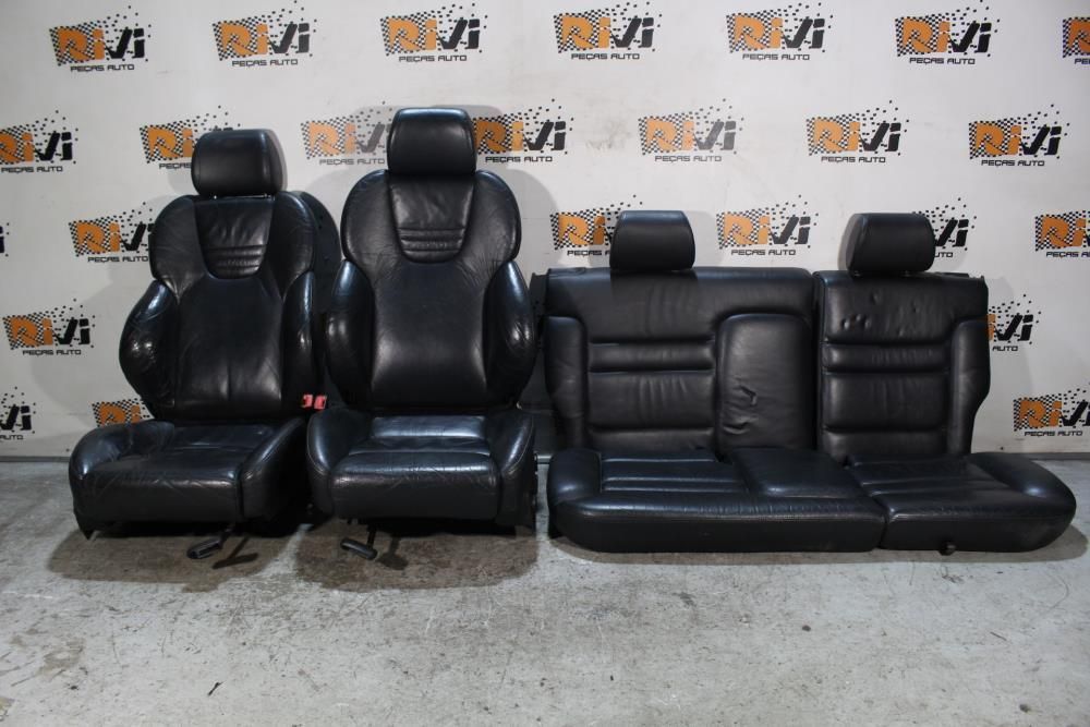 Bancos Audi S3 A3 8L Recaro em Pele