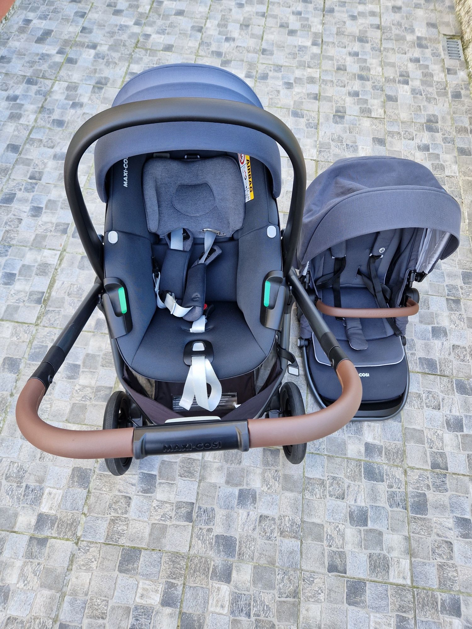 Carrinho bebe maxicosi adorra 2 + pebble 360