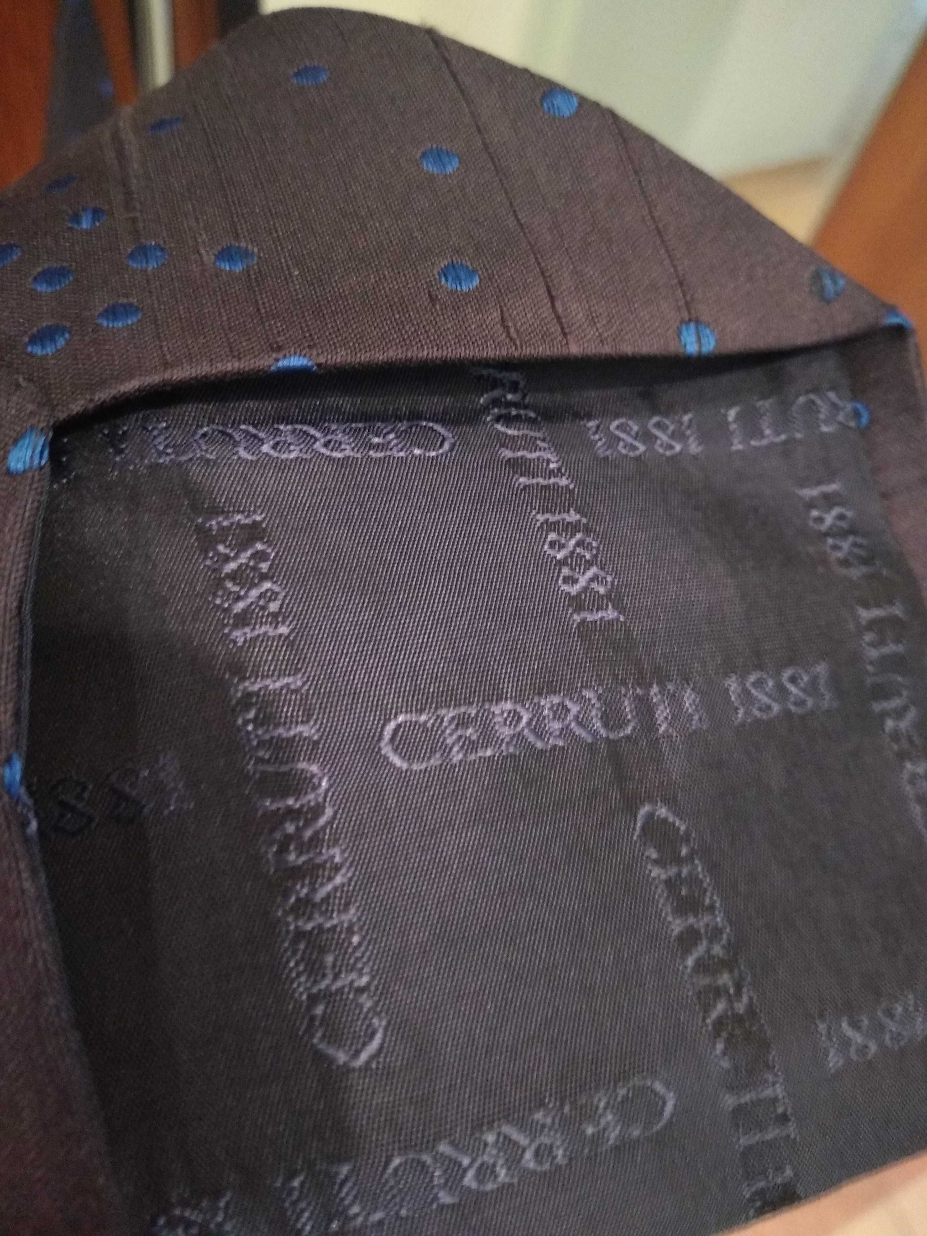 Темно-синий  галстук  в ярко-синий горох  от Сerruti 1881, 100% шелк