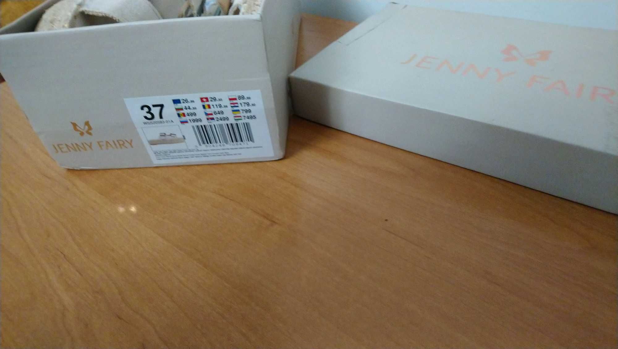 klapki r37/24, jak nowe