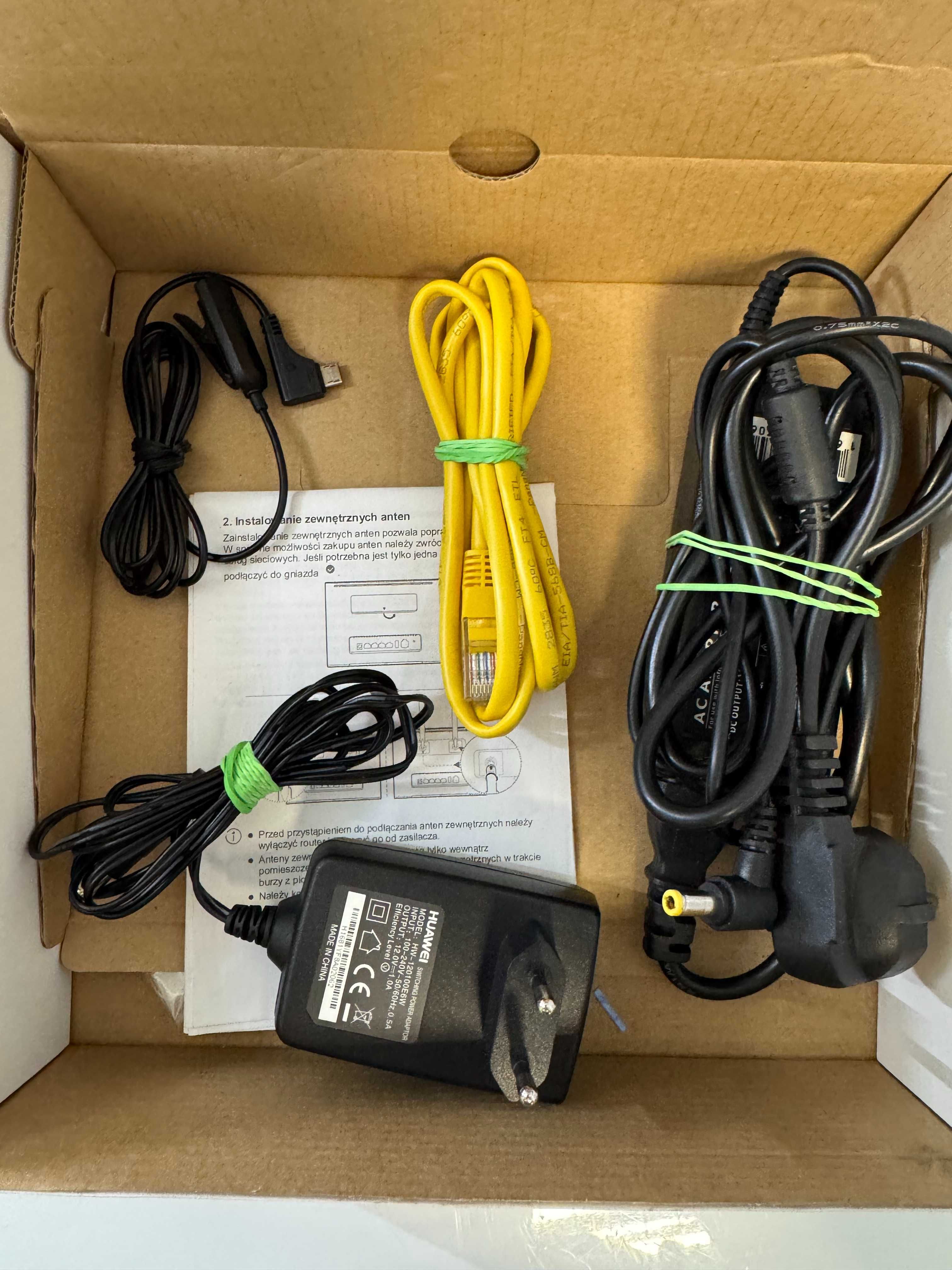 Router LTE Huawei B525 Komplet