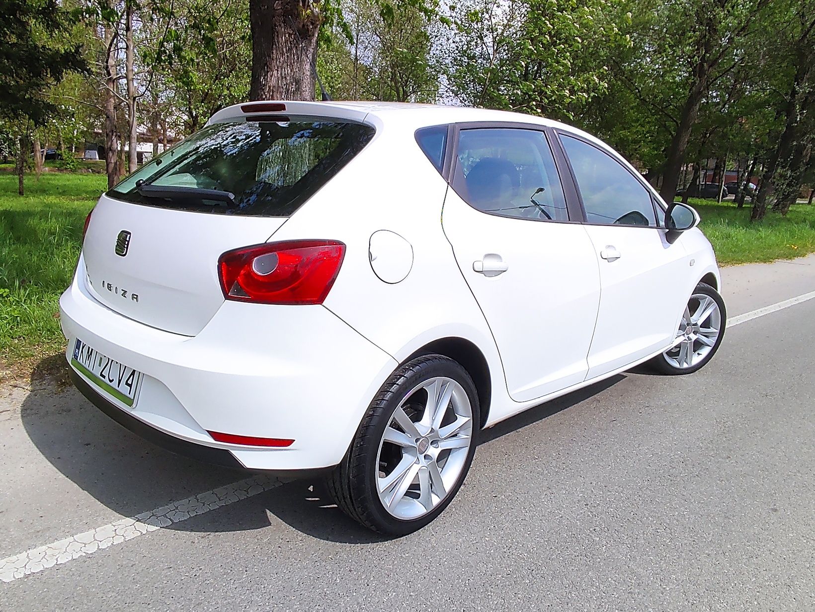 Seat Ibiza IV 2014 Lift 1,4+ GAZ !  Alufelgi, zarejestrowany