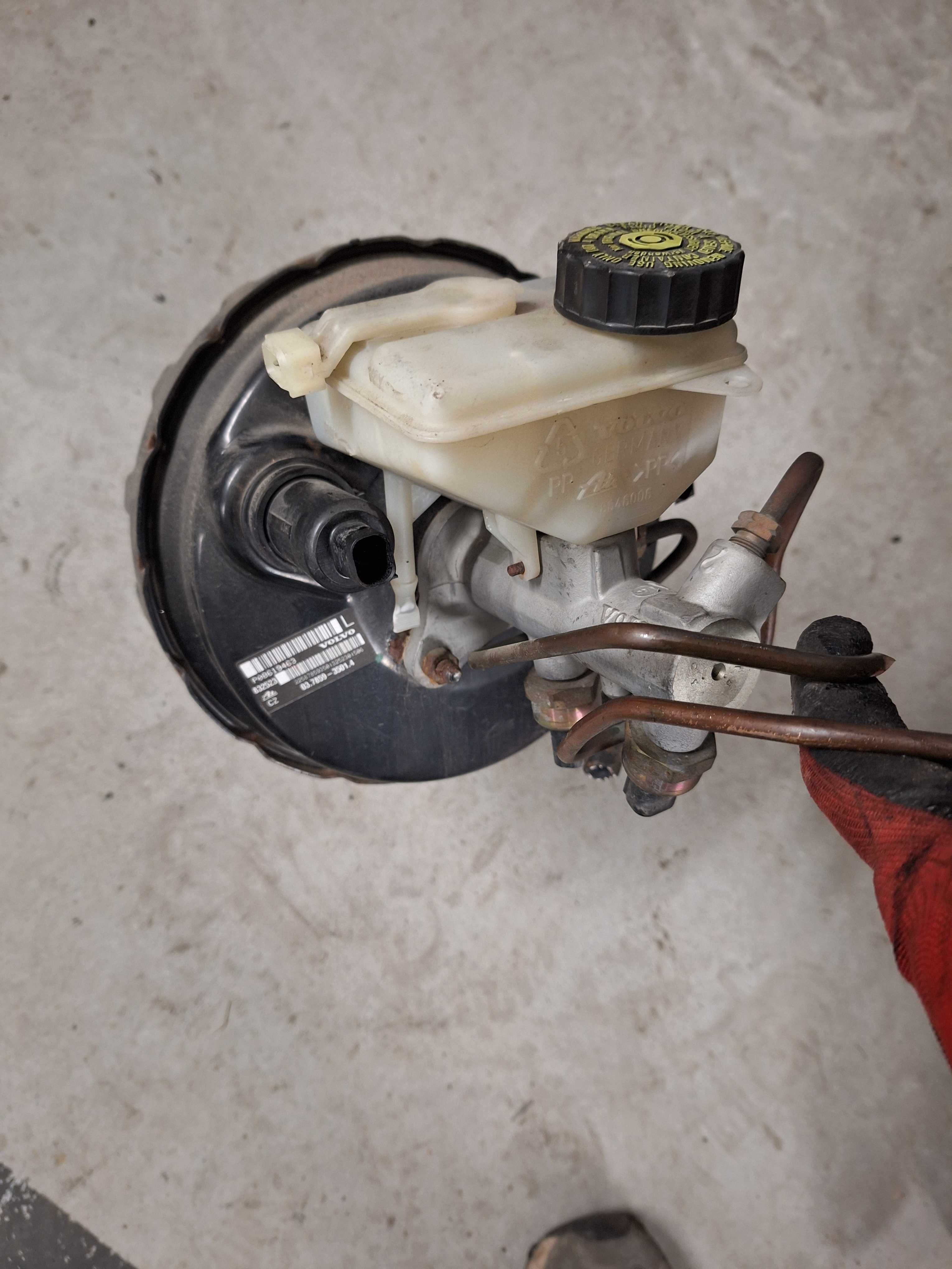 serwo hamulcowe volvo s60v70  2,4 2.5 B P086,19463