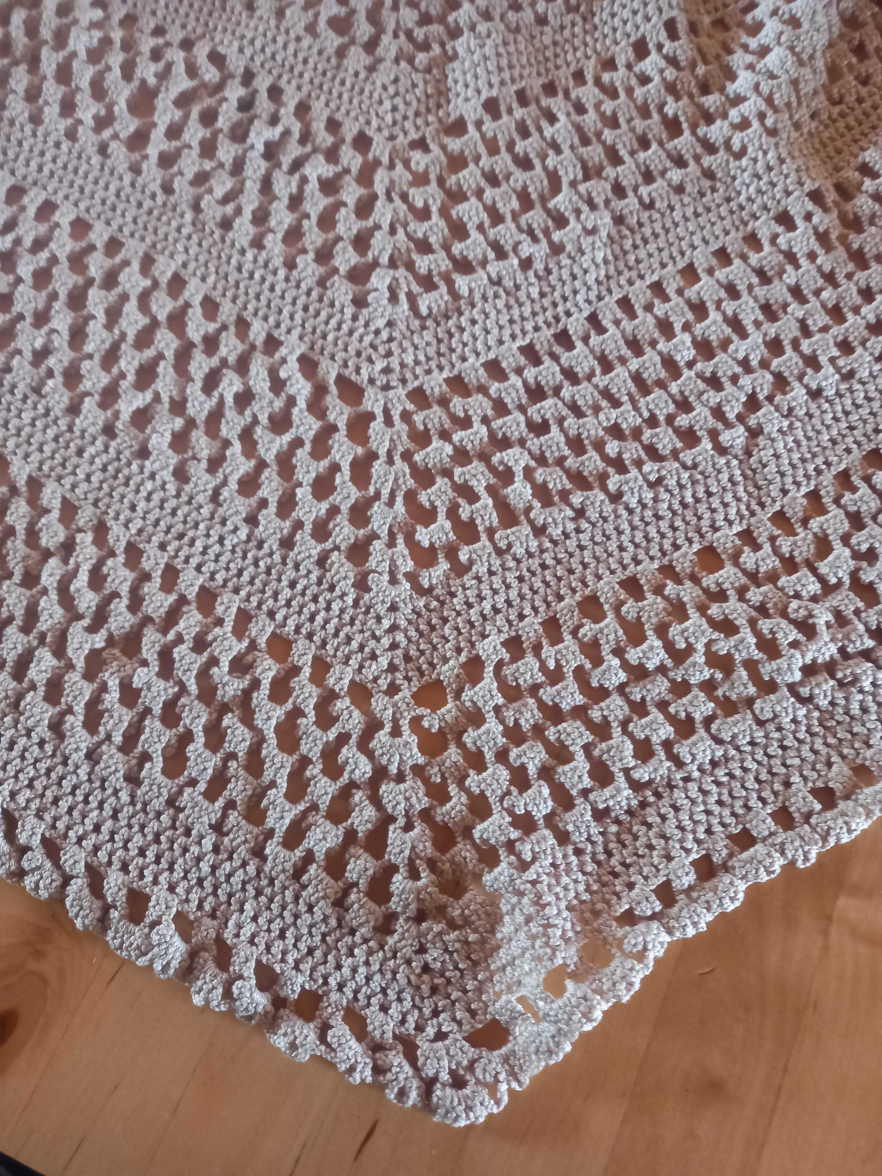 Toalha de mesa em renda