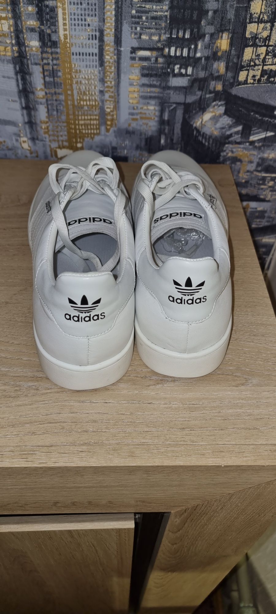 Adidas шкіряні 44р