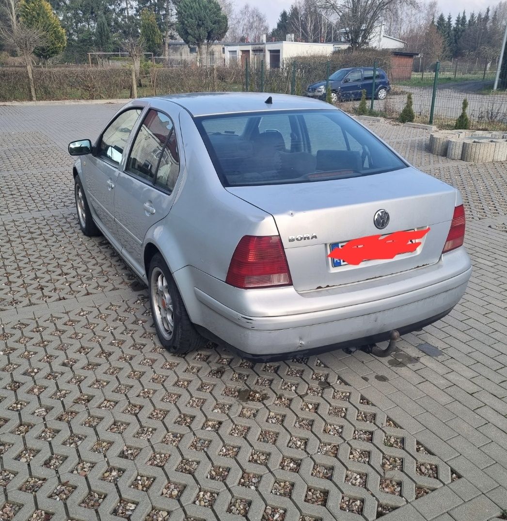 vw bora 1.9 tdi 110KM